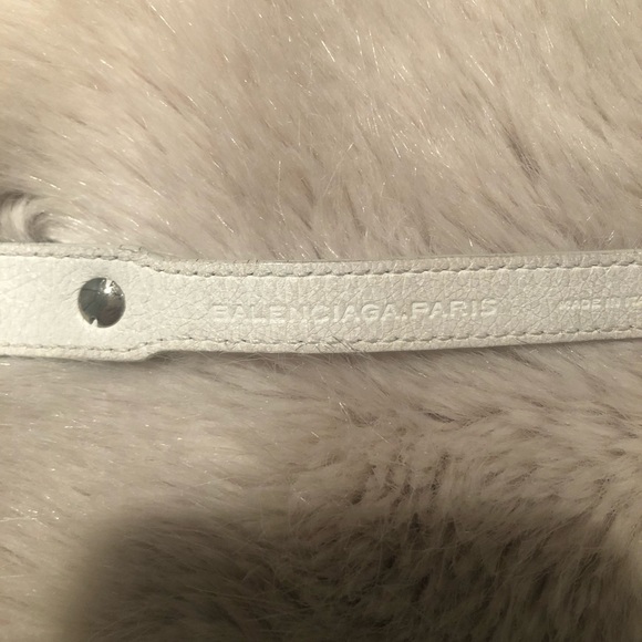 White Balenciaga Wrap Bracelet - Picture 4 of 4
